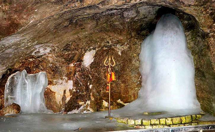 Holy Amarnath Cave (Ice Shivling)